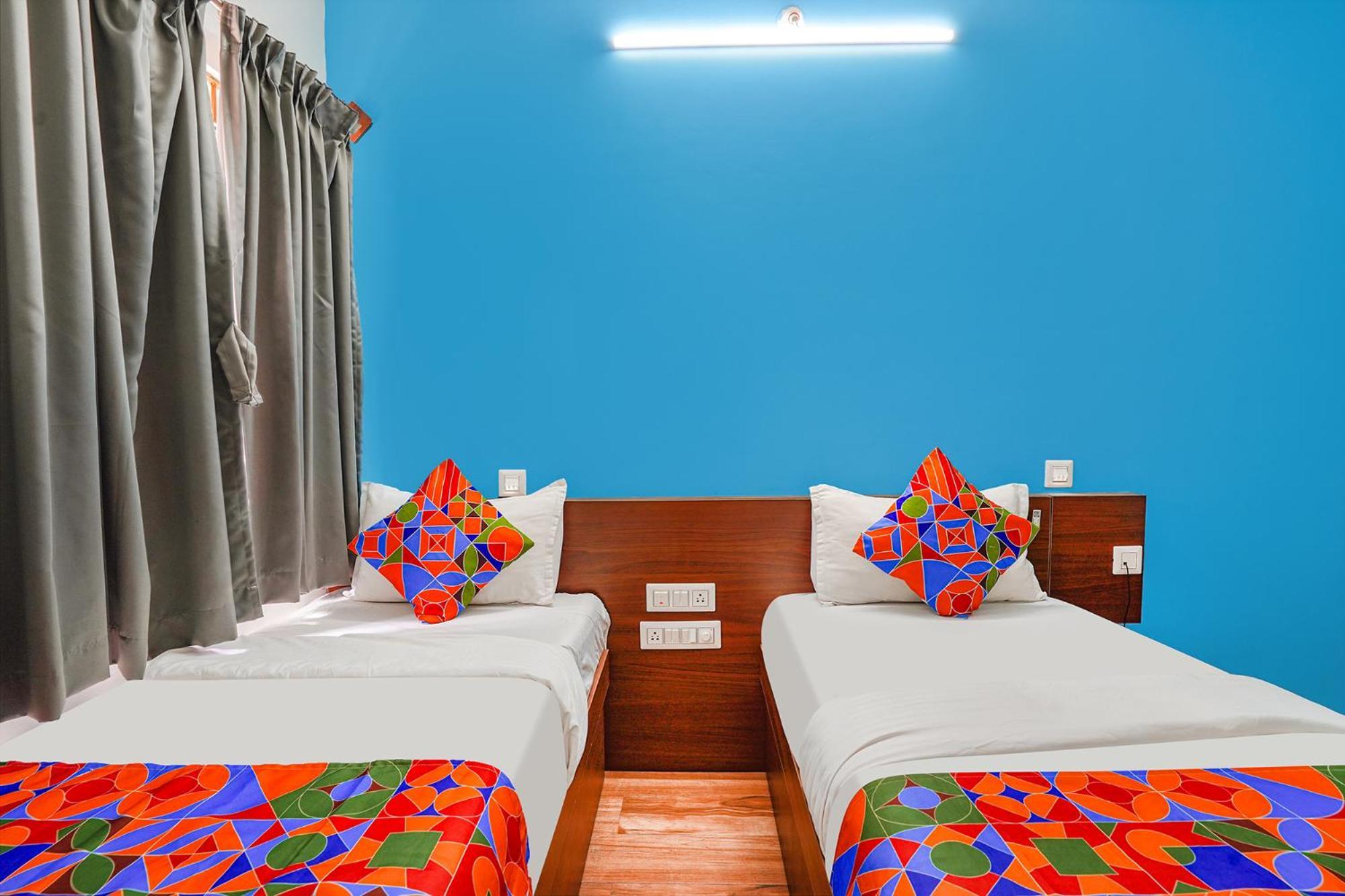 Fabhotel Rlv Green Palace - Nr Kengeri Satellite Town Bangalore Esterno foto