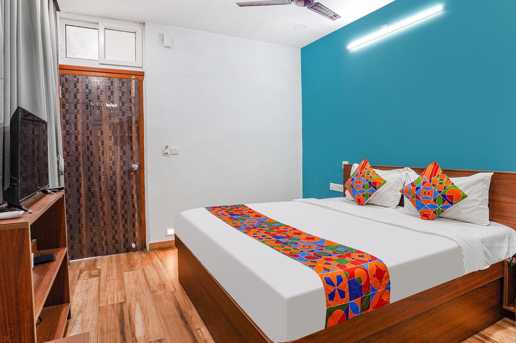 Fabhotel Rlv Green Palace - Nr Kengeri Satellite Town Bangalore Esterno foto
