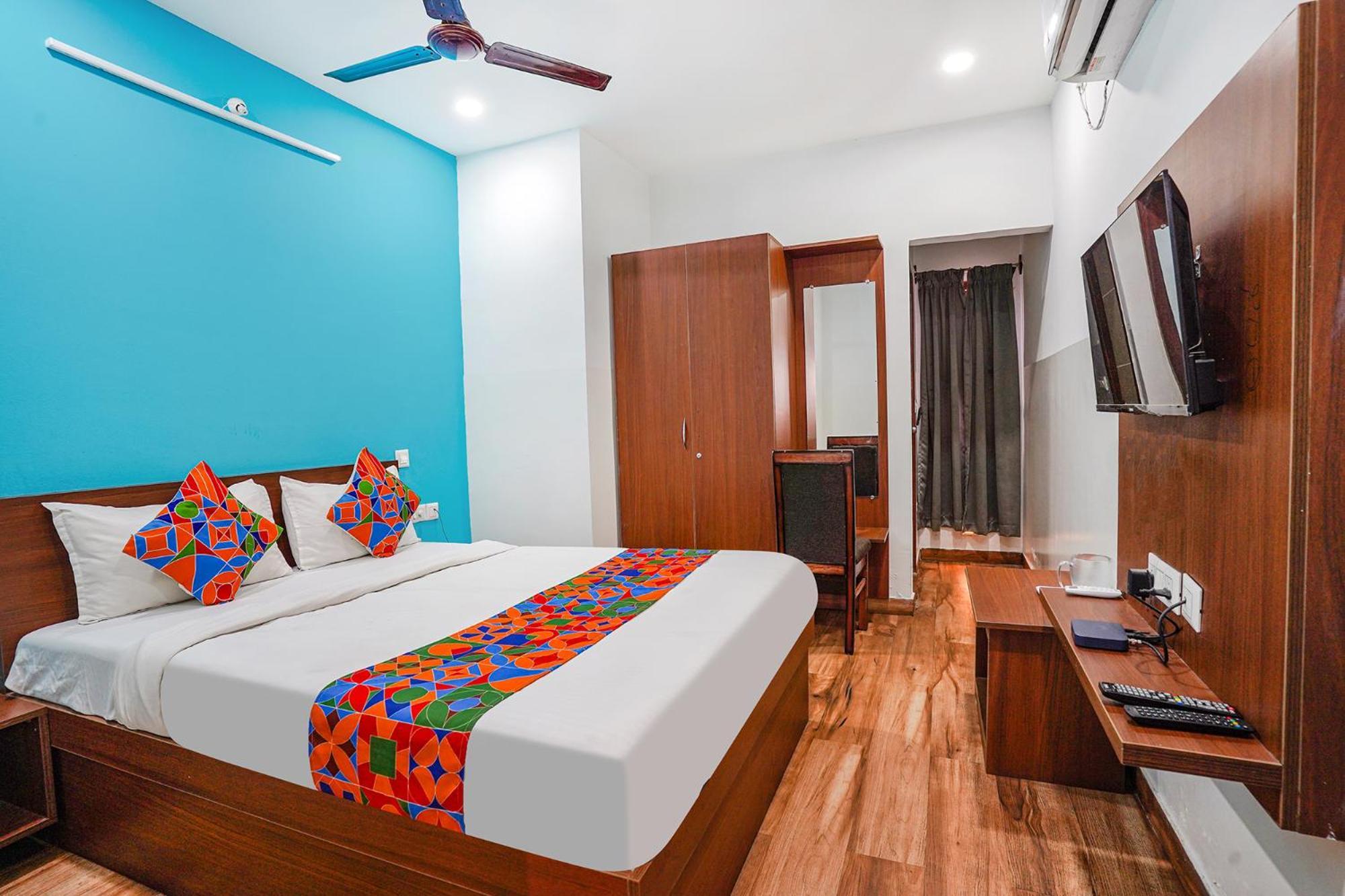 Fabhotel Rlv Green Palace - Nr Kengeri Satellite Town Bangalore Esterno foto
